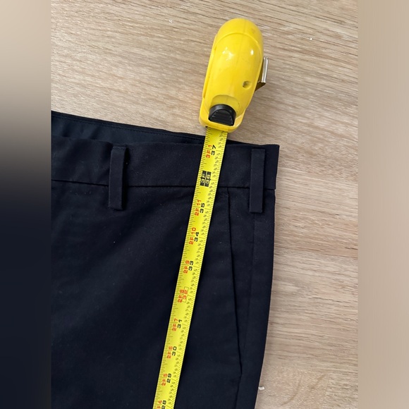 Men’s Uniqlo navy pants 32 waist - Picture 3 of 7